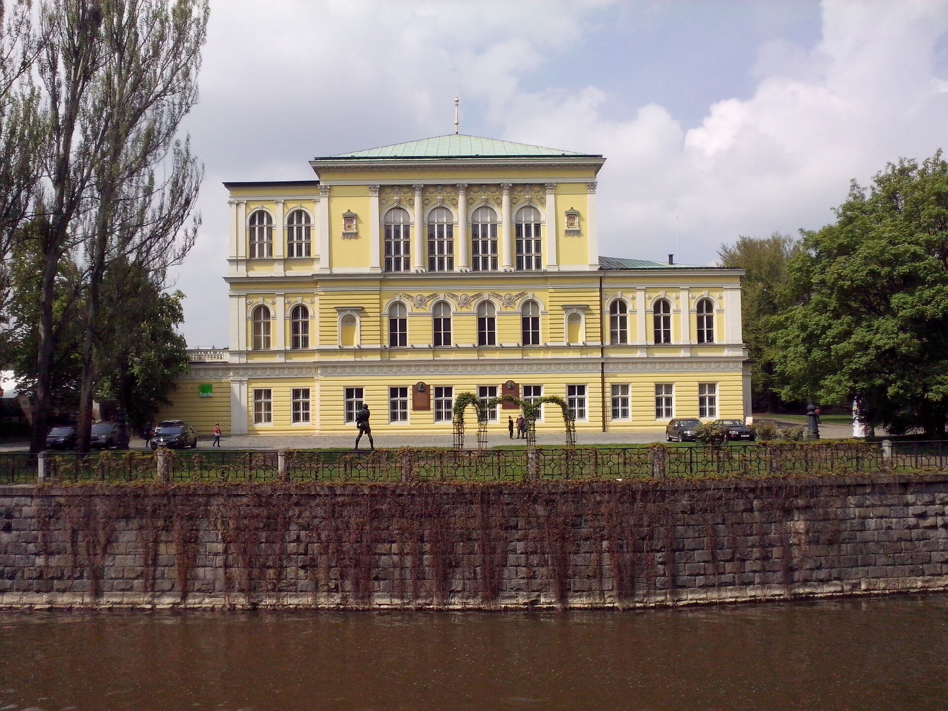 Alcatel One Touch Idol