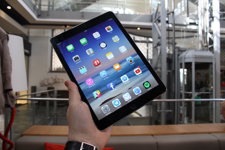 Apple iPad Pro (9.7)