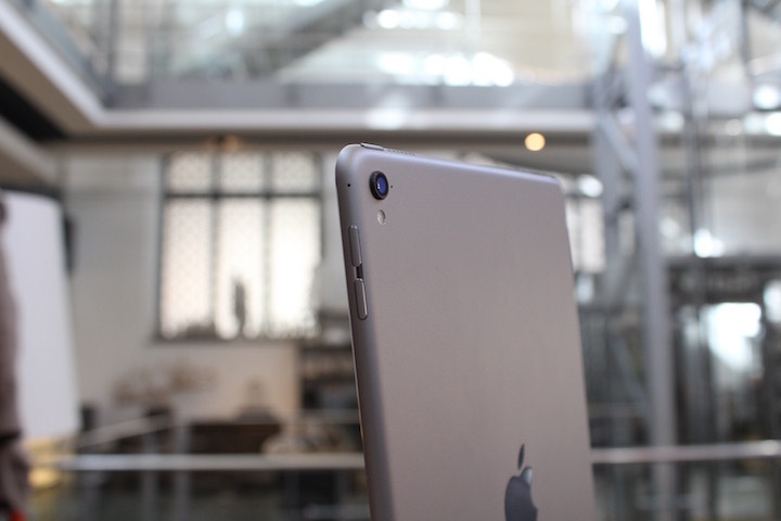 Apple iPad Pro (9.7)