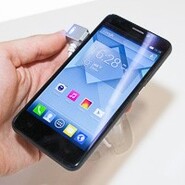 Elegantní Alcatel One Touch Idol S a Idol Mini naživo (video)