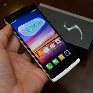 Vyzkoušeli jsme nadějné Oppo Find 5 s FullHD displejem: první dojmy