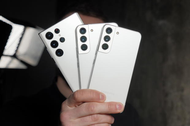 Samsung přinese Galaxy AI na dva roky staré Galaxy S22 a další ohebné modely