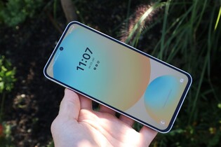 Série Galaxy S24 získá s One UI 7 „rychlejší čtečku otisku prstů“