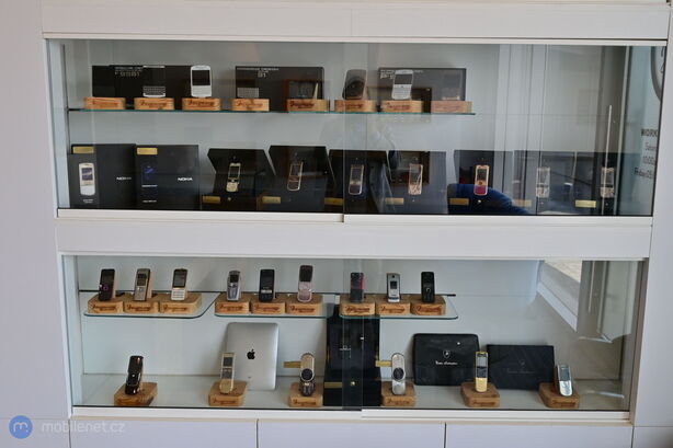 Luxusní telefony v Dubaji