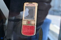 Luxusní telefony v Dubaji