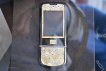 Luxusní telefony v Dubaji