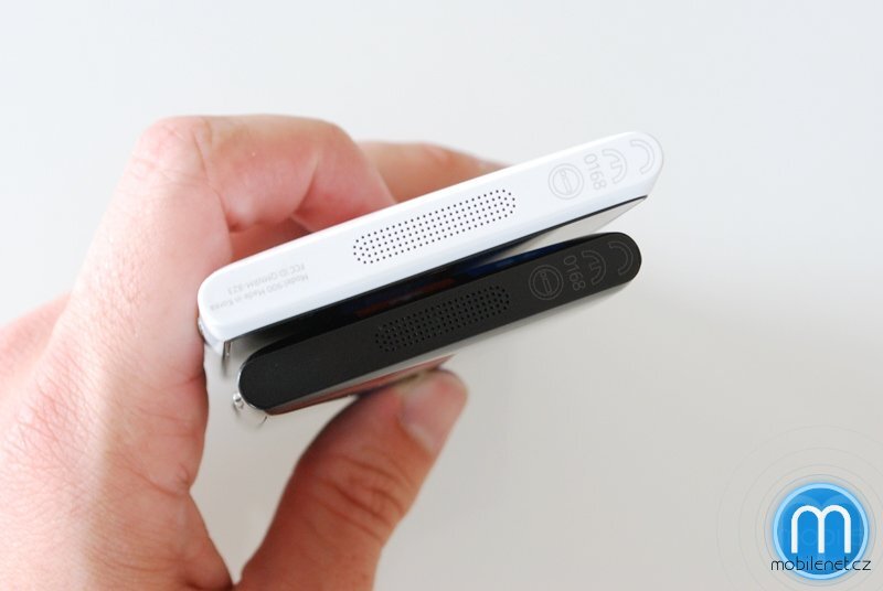 Srovnání Nokia Lumia 900 a Nokia Lumia 800