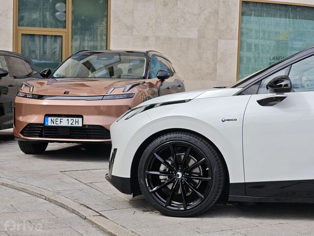 Lynk & Co 08 a Lynk & Co 02