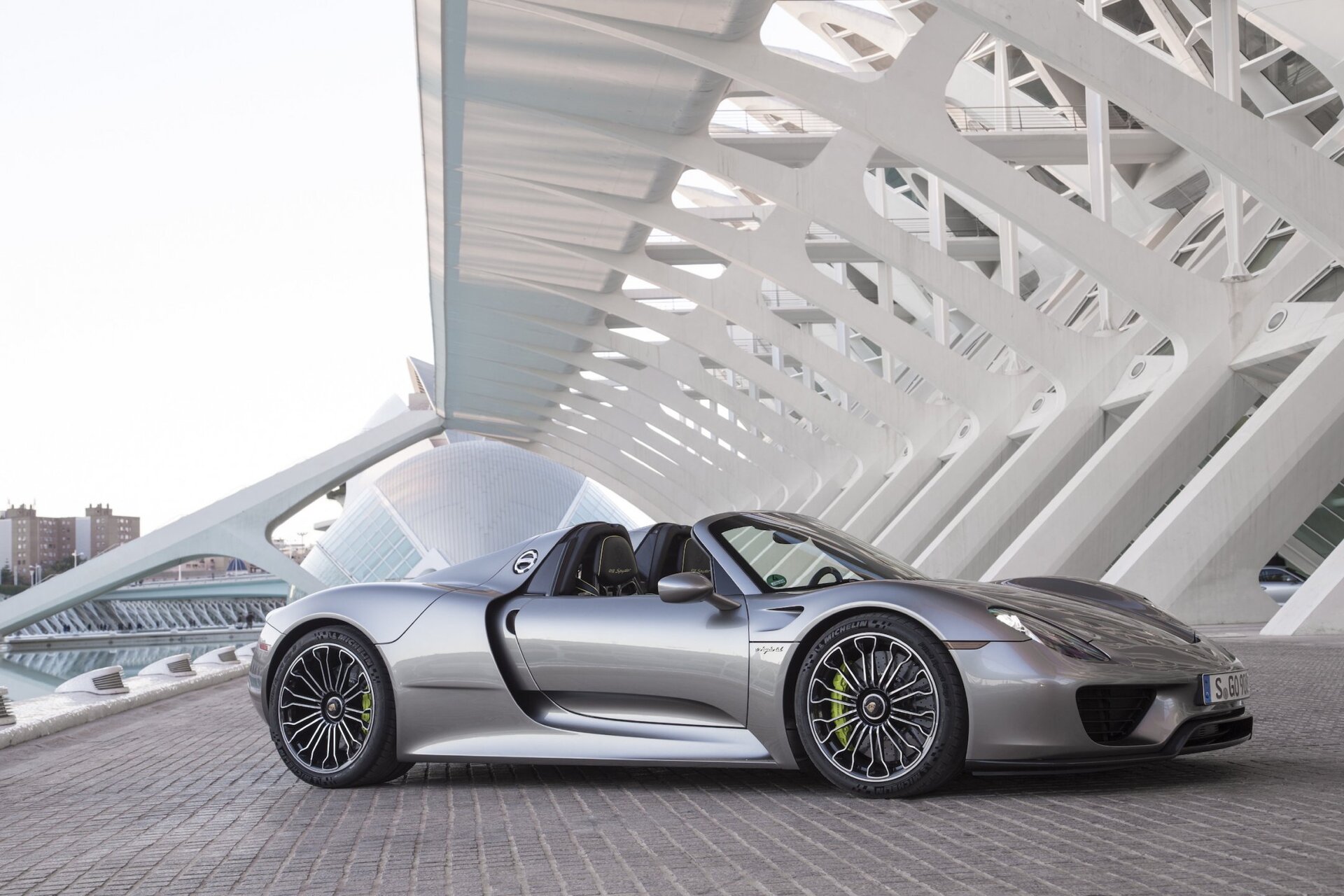 Porsche 918 Spyder (2013)